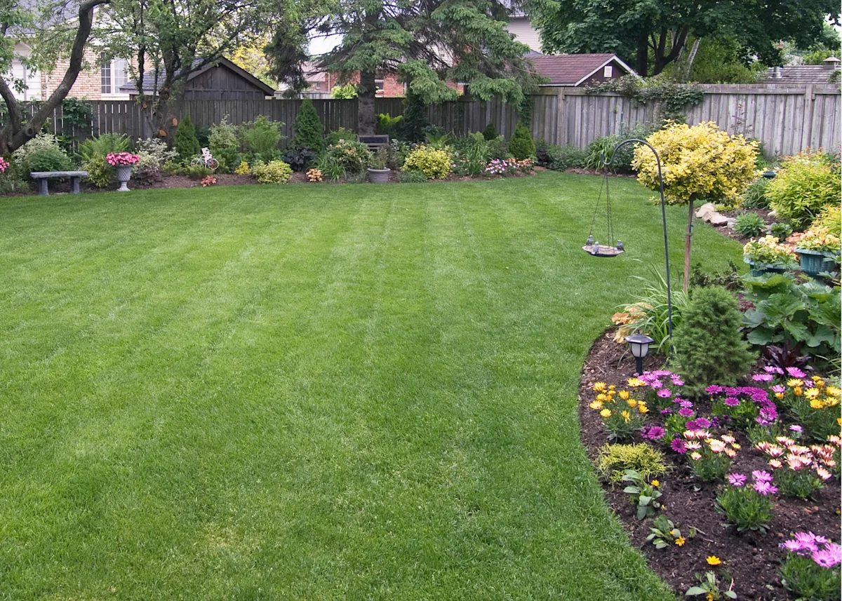 Open shape with planting beds
